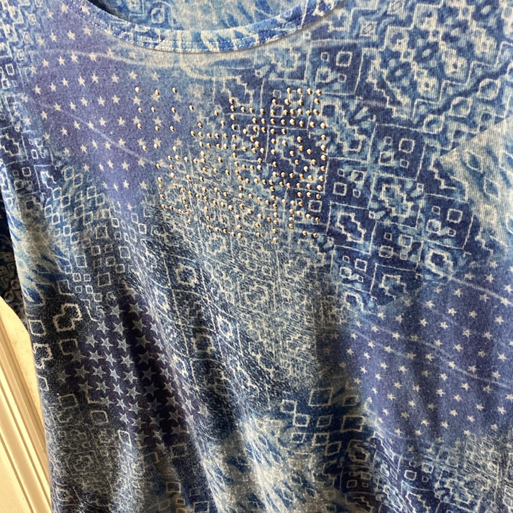3 /$20… bundle and save
2x top - Picture 2 of 7